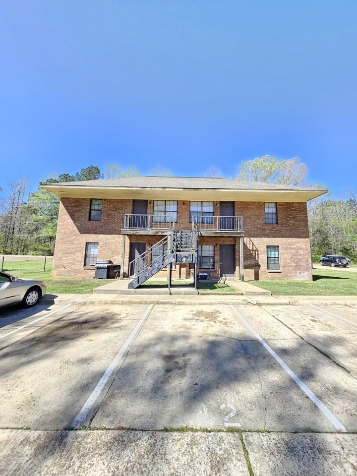 970 Dixon Rd #A1 - Photo 2 of 3