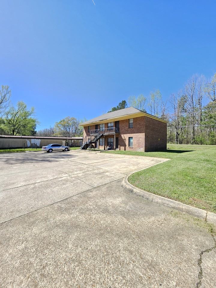 970 Dixon Rd #A1 - Photo 3 of 3