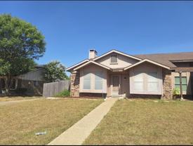 3944 Queens Ct #3946 - Photo 1 of 1