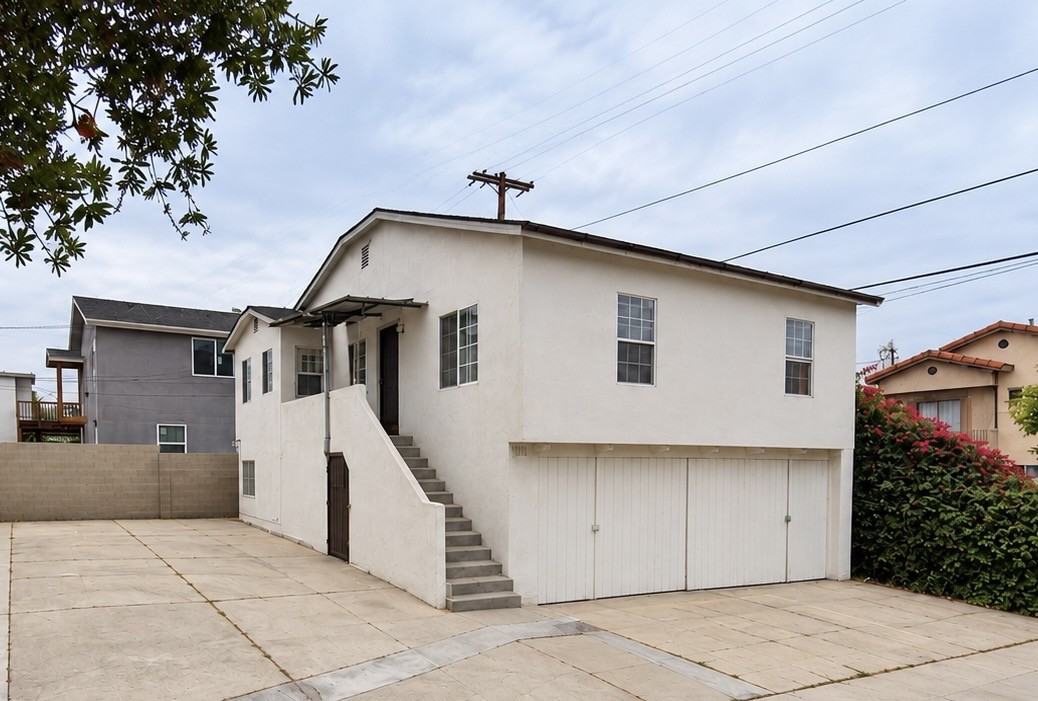 3215 W Slauson Ave