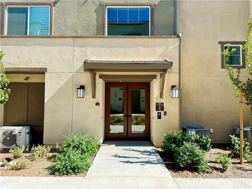 12925 Paradiso Dr Unit 204 - Photo 2 of 29