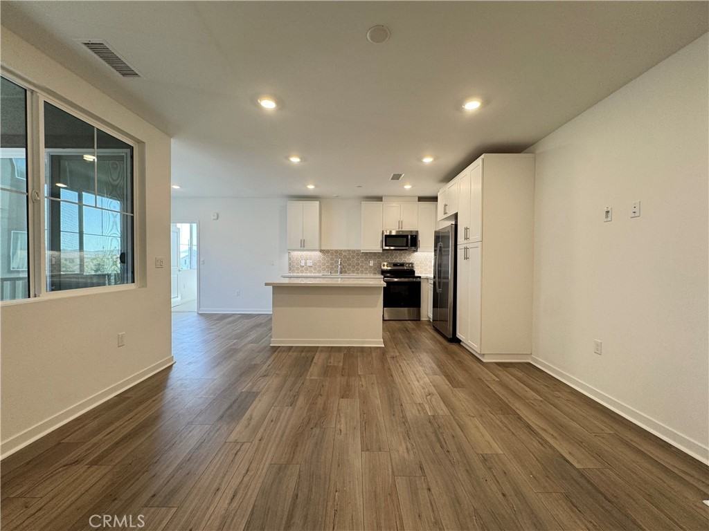 12925 Paradiso Dr Unit 204 - Photo 5 of 29
