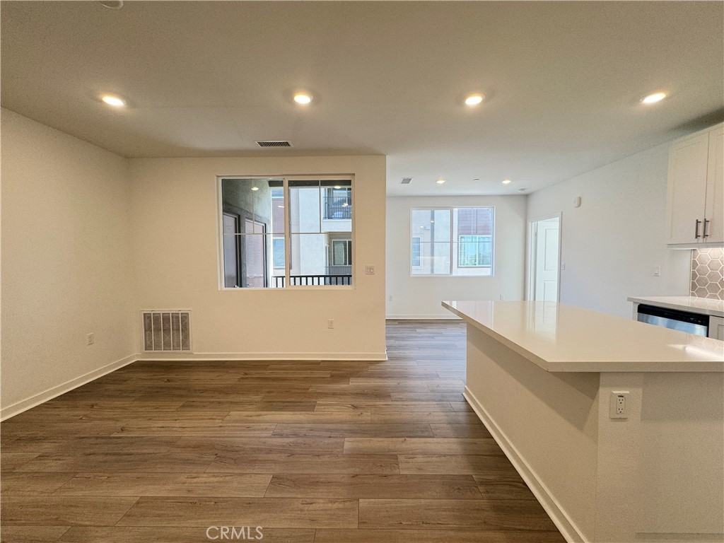 12925 Paradiso Dr Unit 204 - Photo 6 of 29