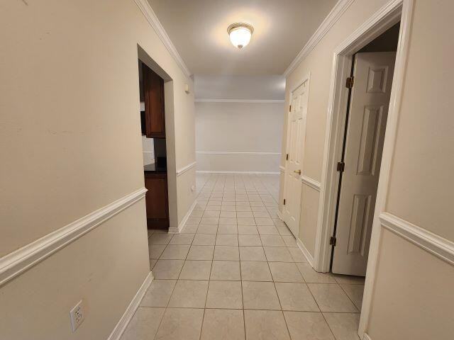 2421 Rocky Shores Dr - Photo 2 of 20