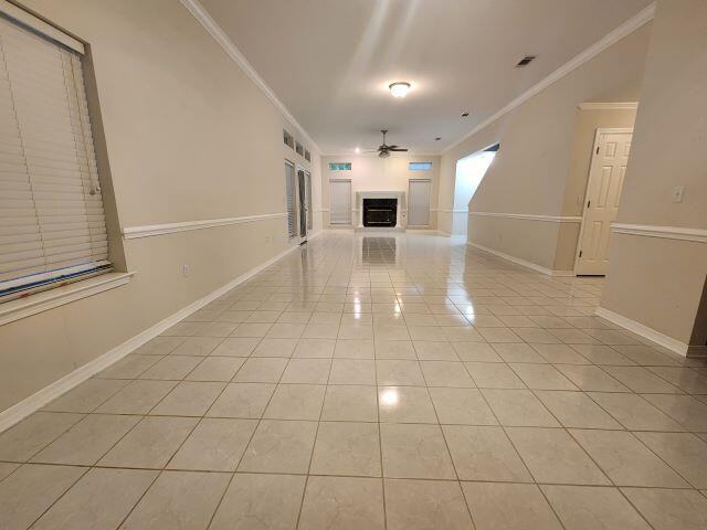 2421 Rocky Shores Dr - Photo 3 of 20