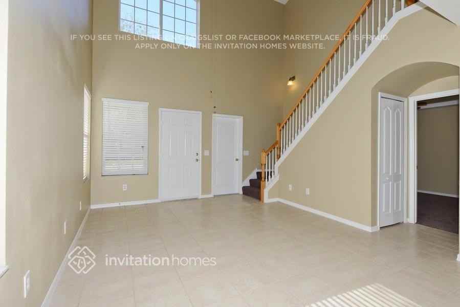 18220 Birdwater Dr - Photo 2 of 15