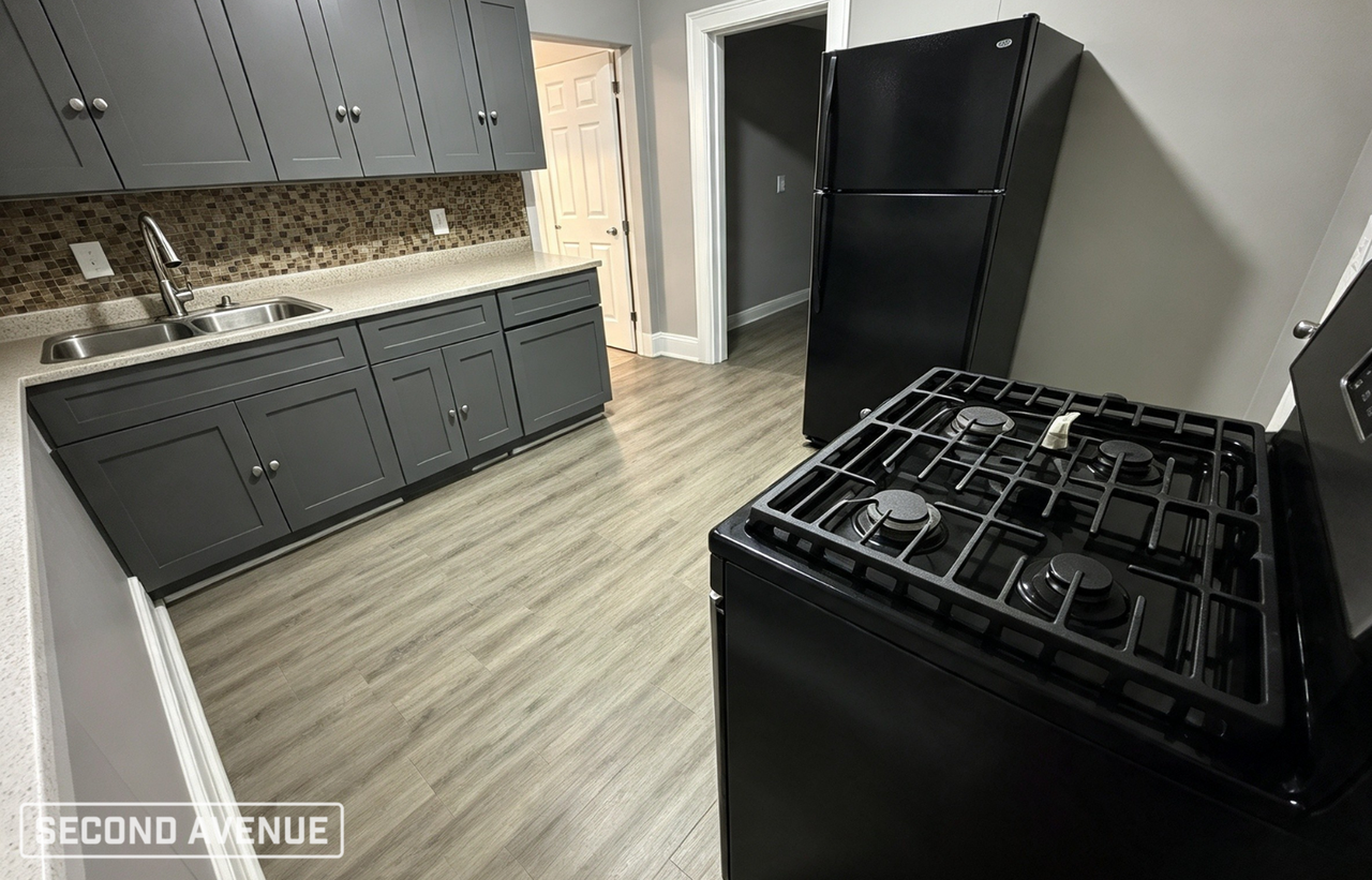 1301 W 97th St - Photo 3 of 12
