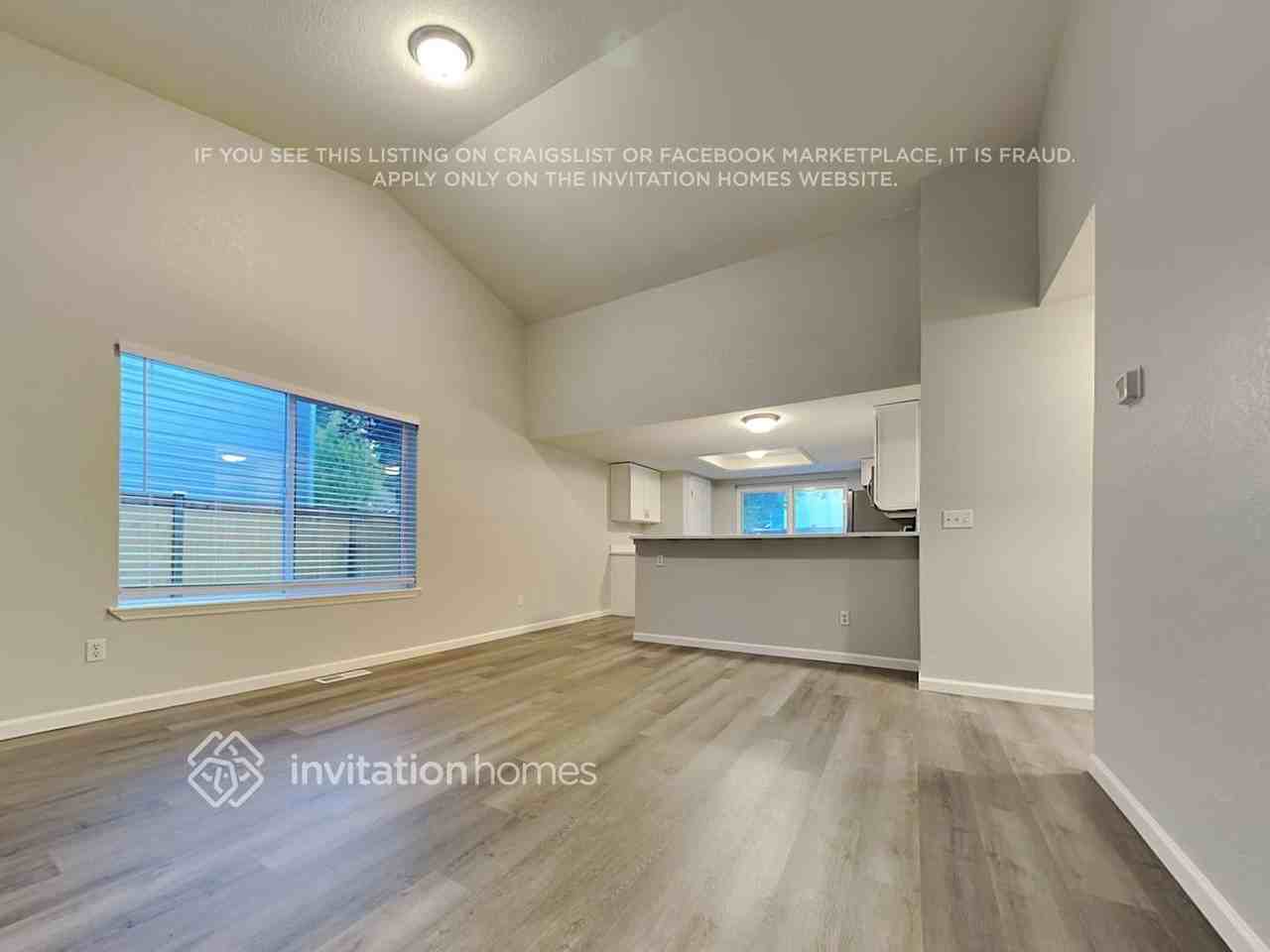 5108 Jessica Ct Se - Photo 6 of 19
