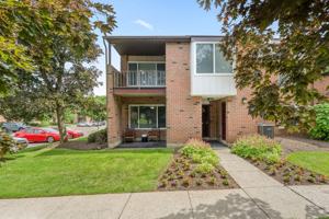 featured image of 100 Barclay Ct