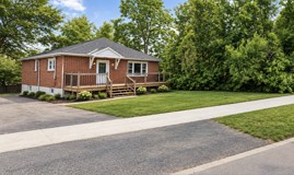 182 Duckworth St, Barrie, ON L4M 3W5, Canada - Photo 1 of 1