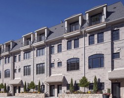 featured image of 2650 St Clair Ave W