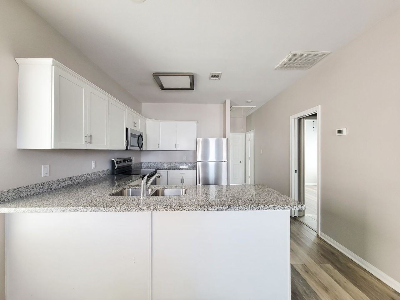 16917 Glenheath - Photo 4 of 27