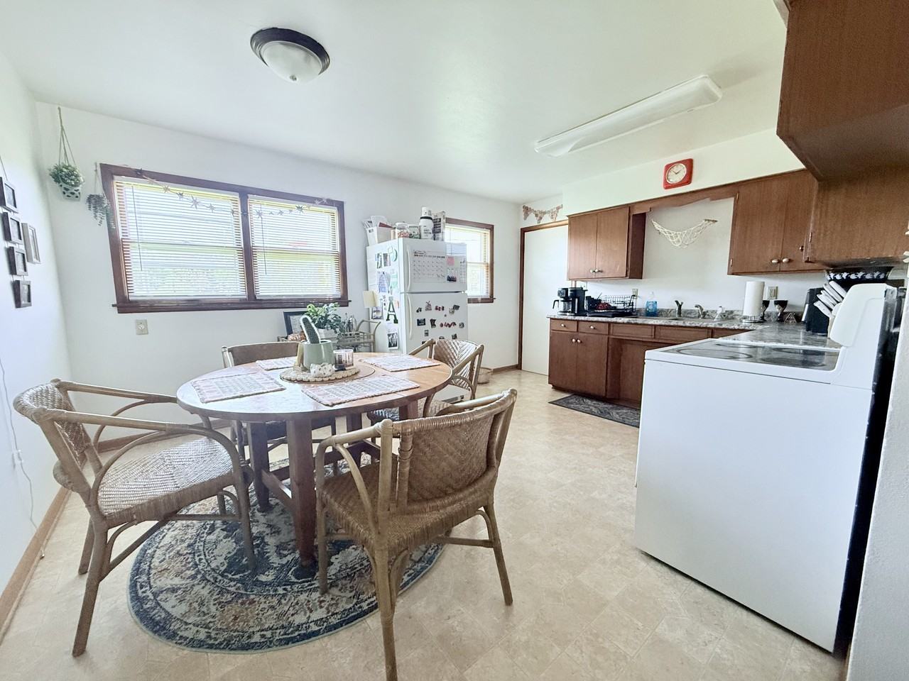 3215 Panther Lane - Photo 3 of 7