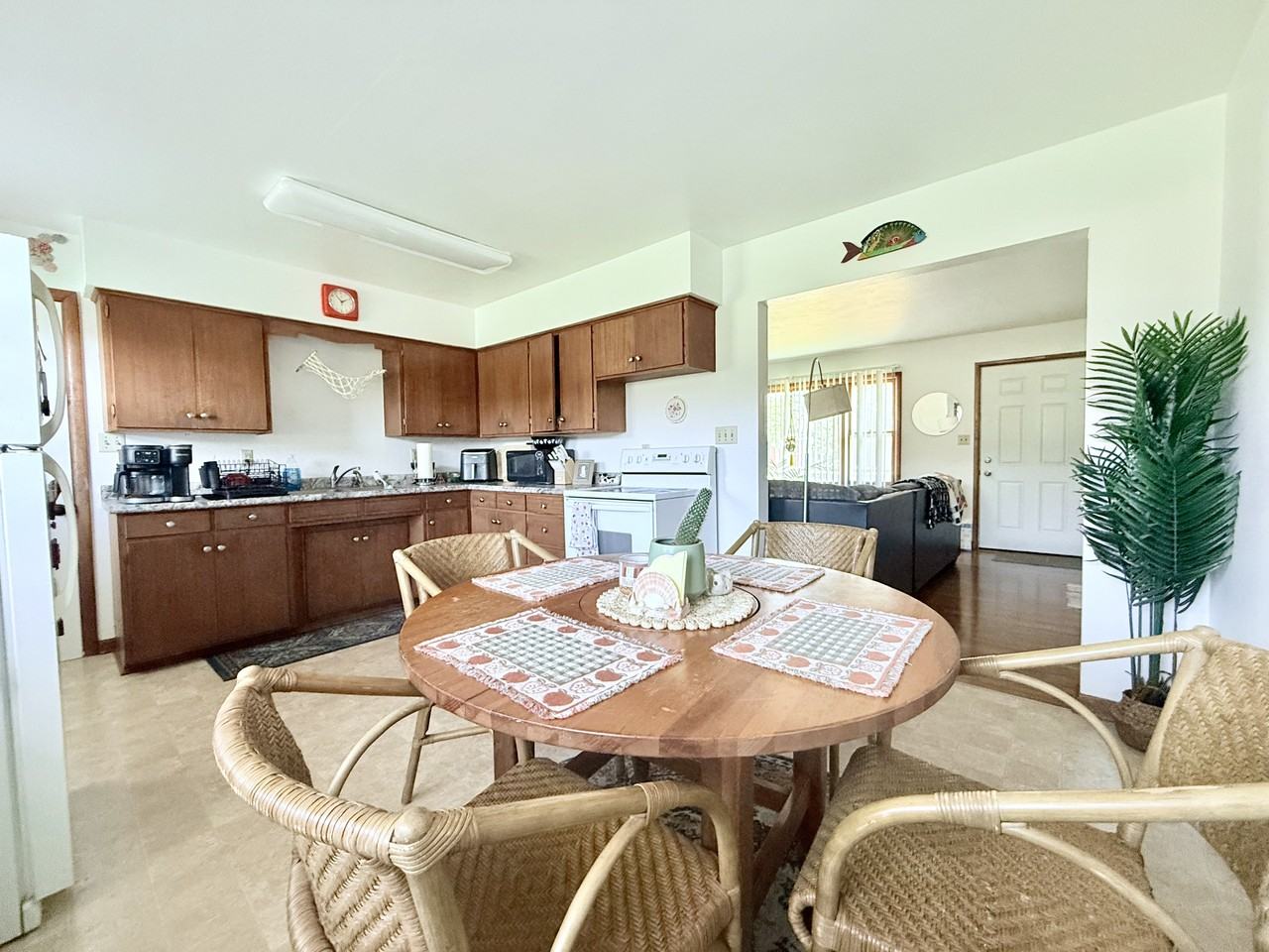 3215 Panther Lane - Photo 4 of 7