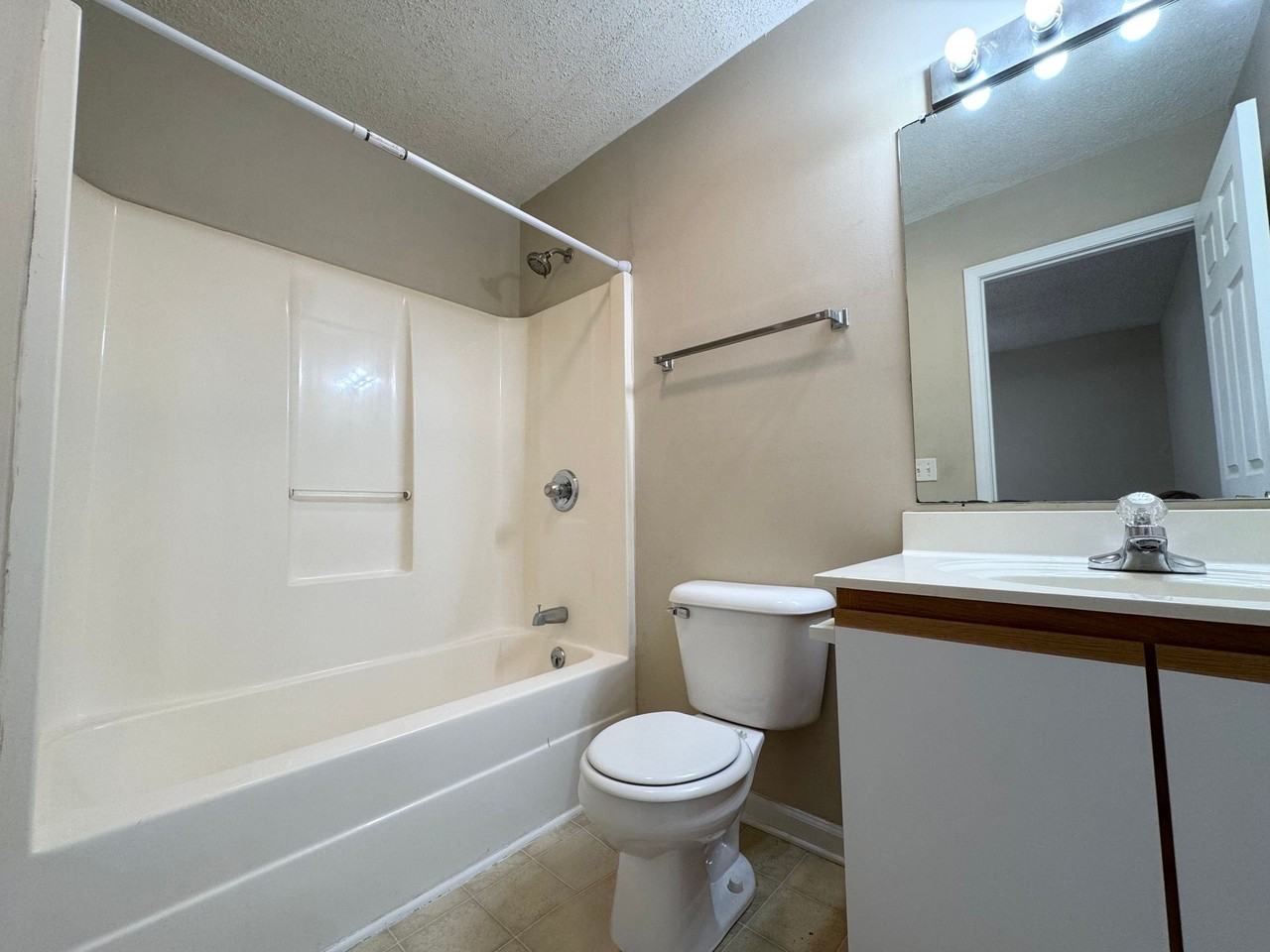 12 Brandy Mill Way - Photo 4 of 10