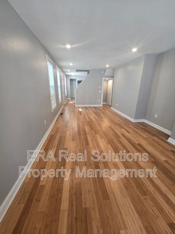 743 E Mound St - Photo 4 of 27