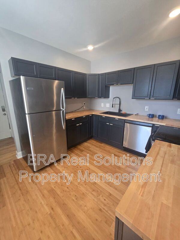 743 E Mound St - Photo 6 of 27