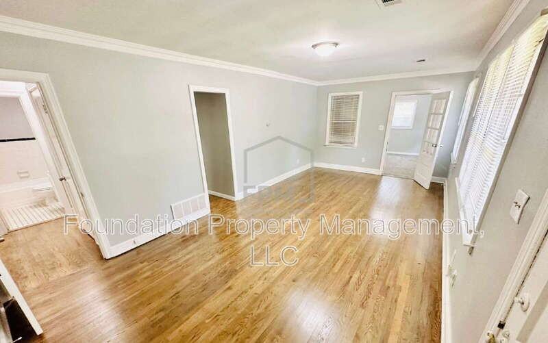 911 Maria St - Photo 7 of 15