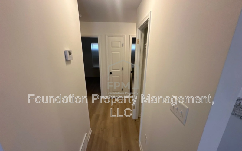 5006 Gill Rd - Photo 6 of 14