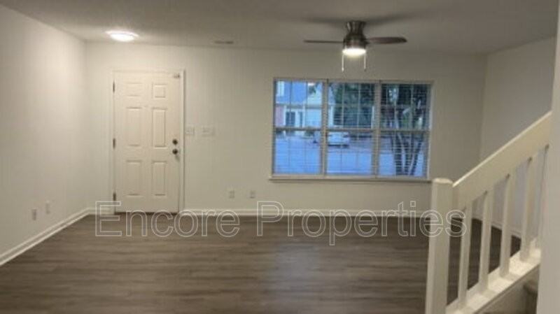 253 Malamute Ln - Photo 2 of 11