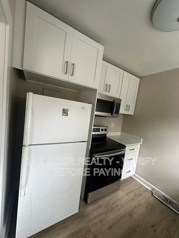 232 Griffin Ave - Photo 3 of 5