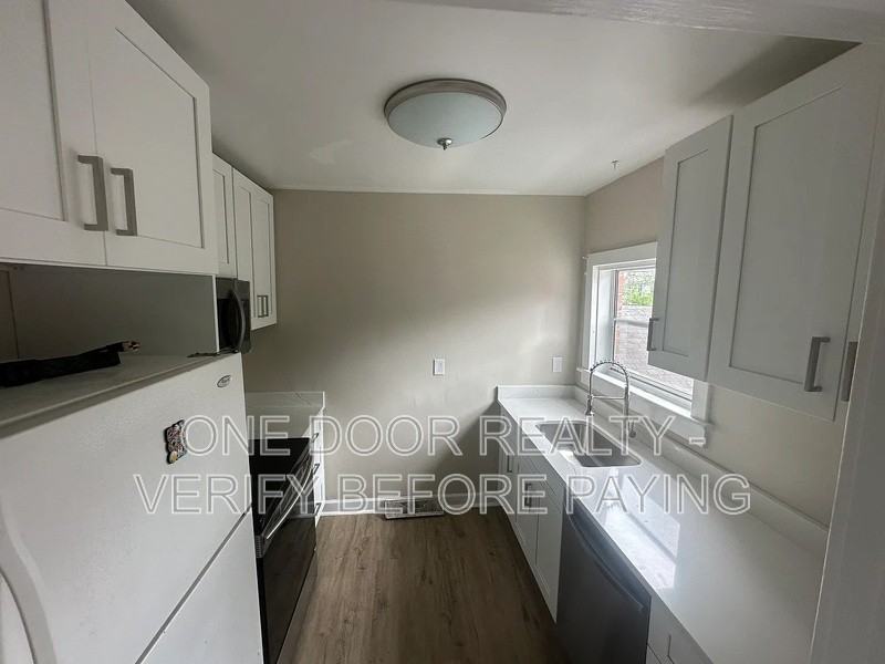 232 Griffin Ave - Photo 4 of 5