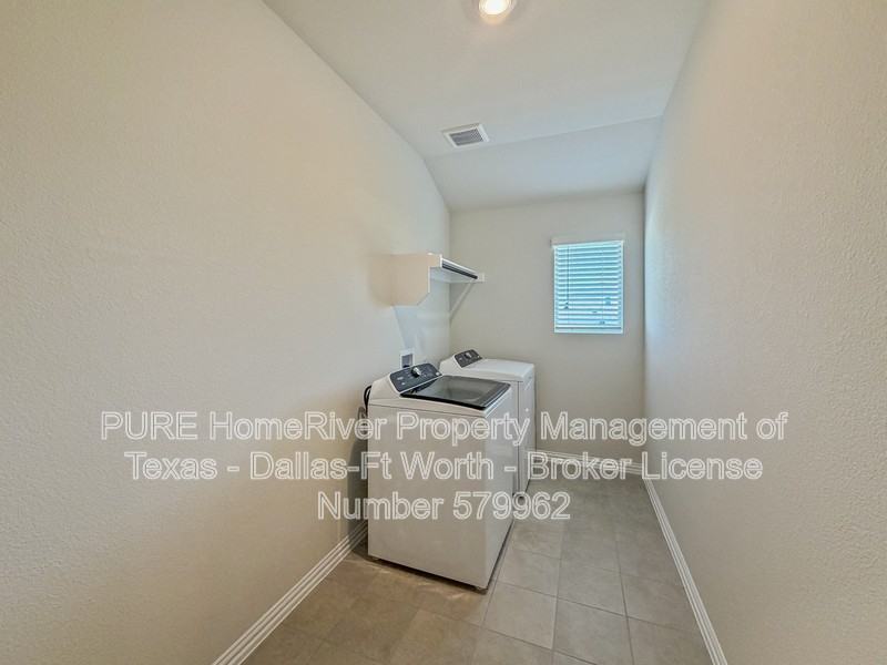 3803 High Valley Dr - Photo 6 of 25