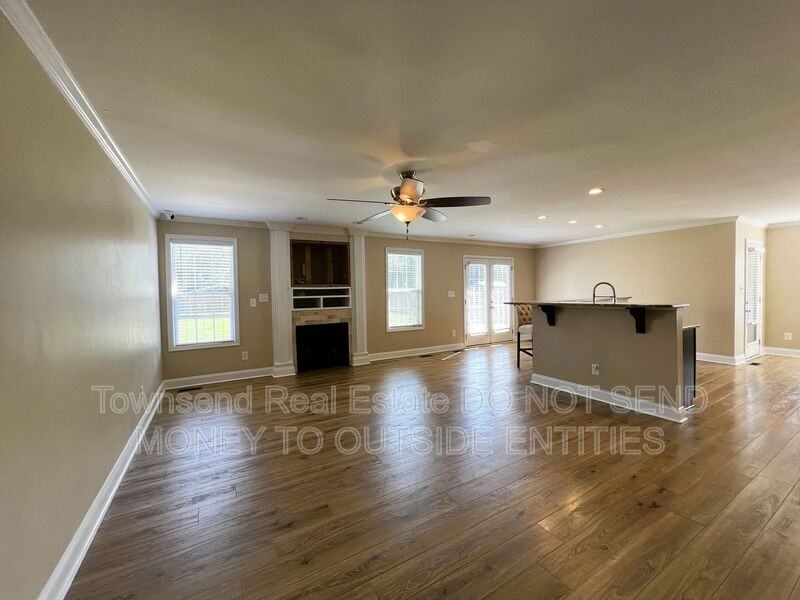 3311 Auburn Dr - Photo 3 of 27
