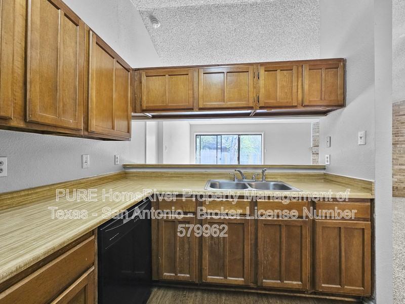 8618 Berrywest Ct - Photo 7 of 21