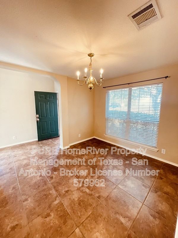 14815 Wilmington - Photo 2 of 13