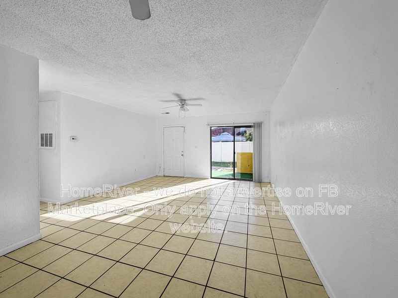 4126 Corsair Ave - Photo 4 of 20