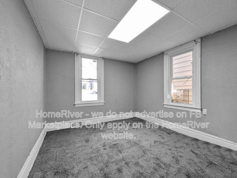 521 Bessemer Ave - Photo 4 of 21