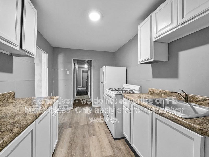 521 Bessemer Ave - Photo 5 of 21