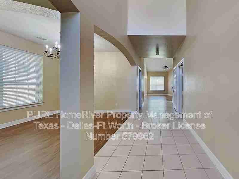 4609 Tina Dr - Photo 6 of 37