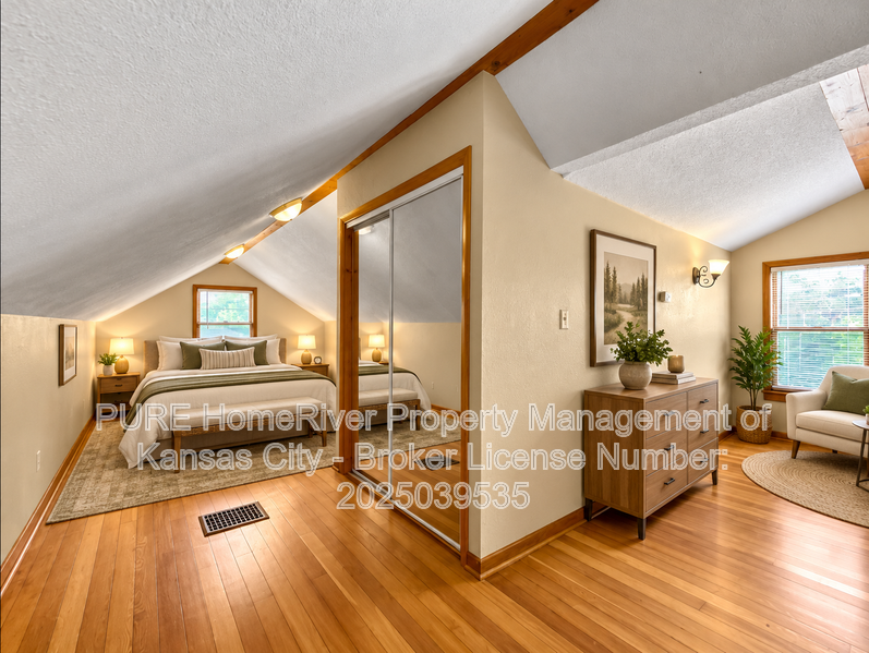 8301 E 55th St - Photo 5 of 31