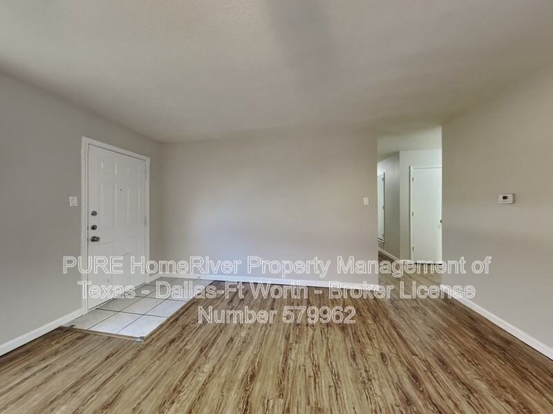5223 Windy Meadow Dr - Photo 2 of 27