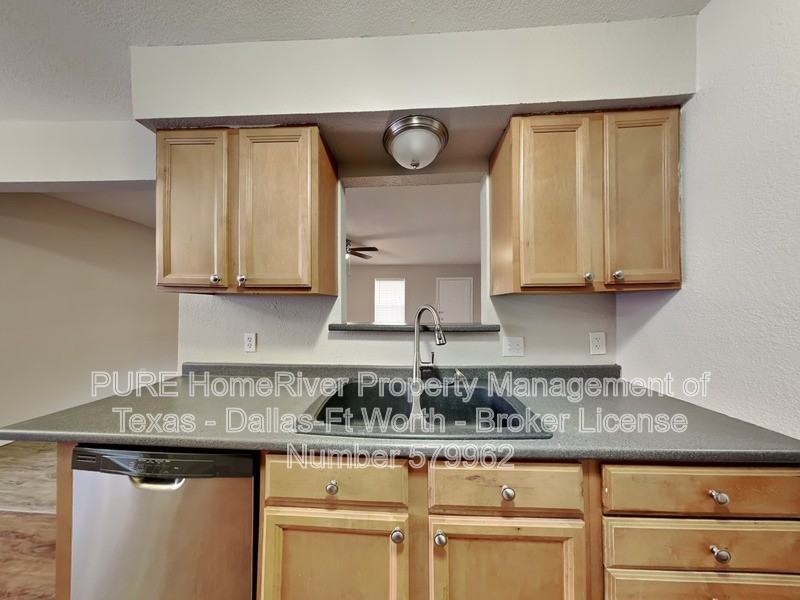 5223 Windy Meadow Dr - Photo 6 of 27