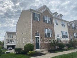 featured image of 13982 Wimbleton Way