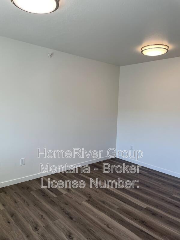 1355 Rodgers St #305 - Photo 4 of 8