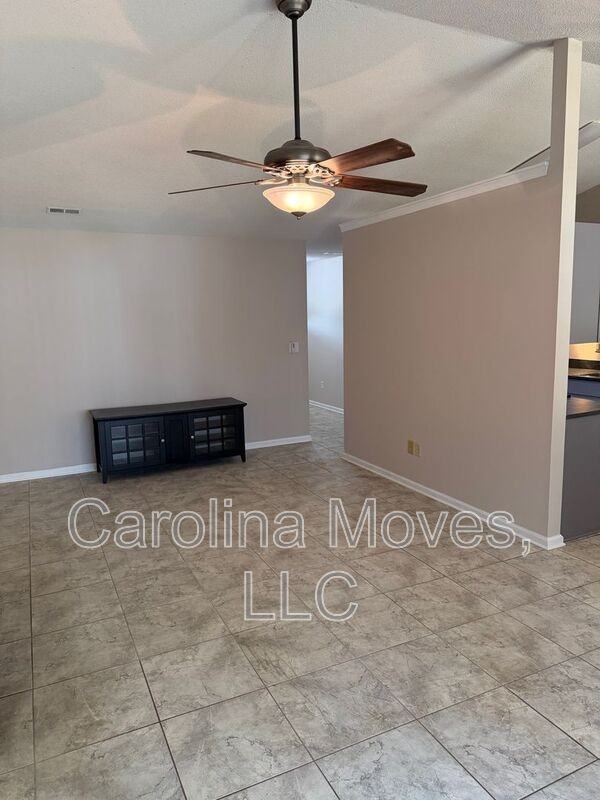 124 W Long Creek Ct - Photo 7 of 20