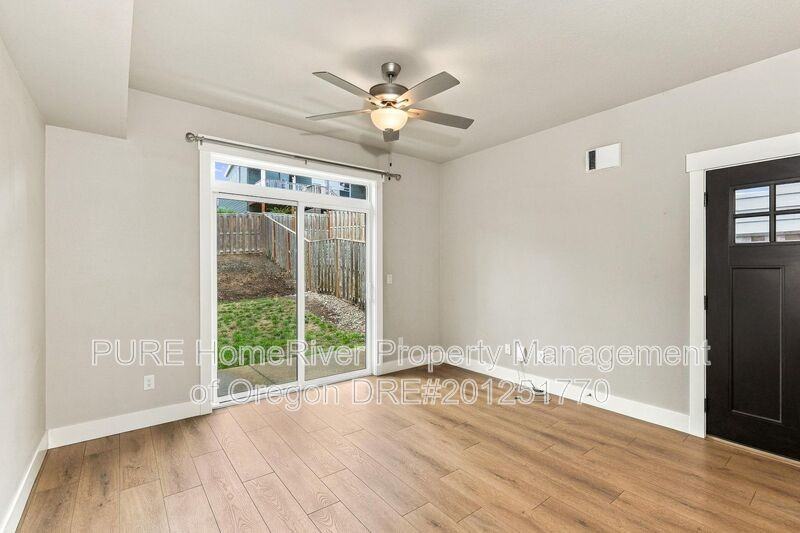 1657 Ne Cascadia Ridge Dr - Photo 4 of 19