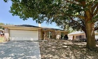 824 Blue Ridge Dr - Photo 1 of 1