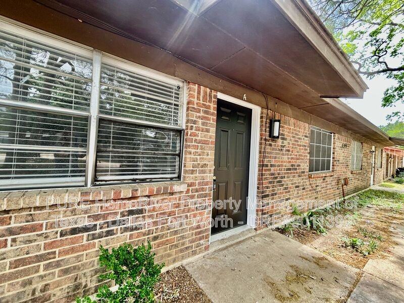 409 Cousins Ln - Photo 2 of 22