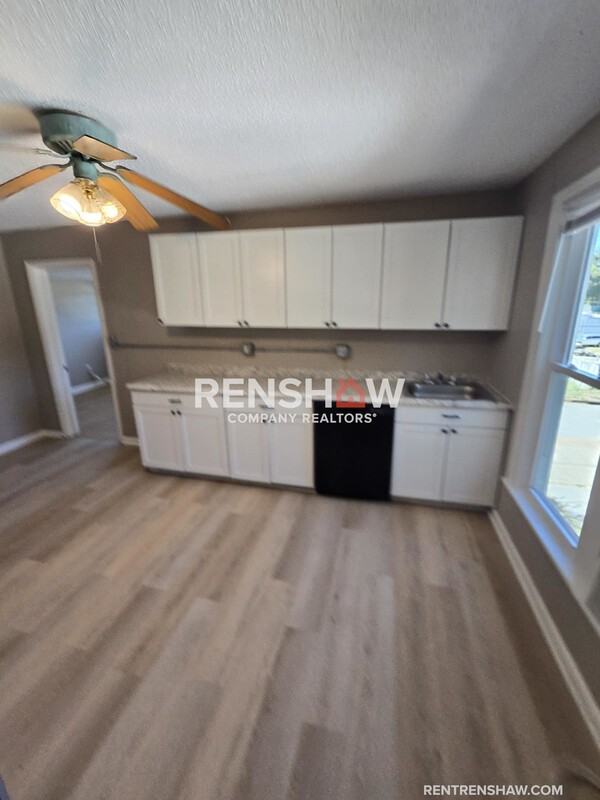 410 N Fowlkes Ave #B - Photo 5 of 8