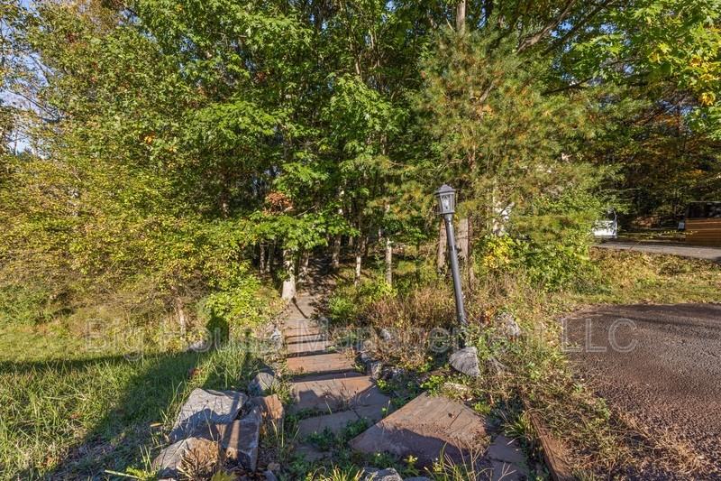 47284 Grandview Pl - Photo 4 of 33
