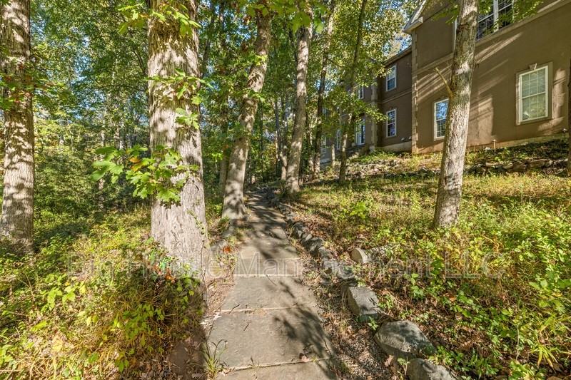 47284 Grandview Pl - Photo 6 of 33