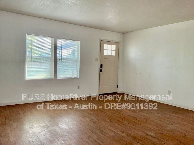 3413 Lynridge Dr #A - Photo 3 of 13