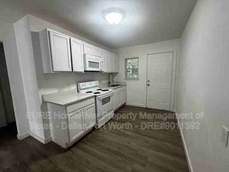 2223 Jb Jackson Jr Blvd #A2 - Photo 2 of 9