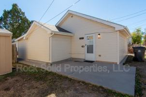featured image of 516 E 6th St
