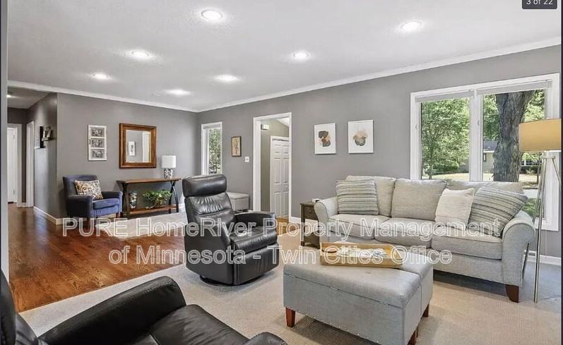 1642 Edgewood Ave S - Photo 3 of 23